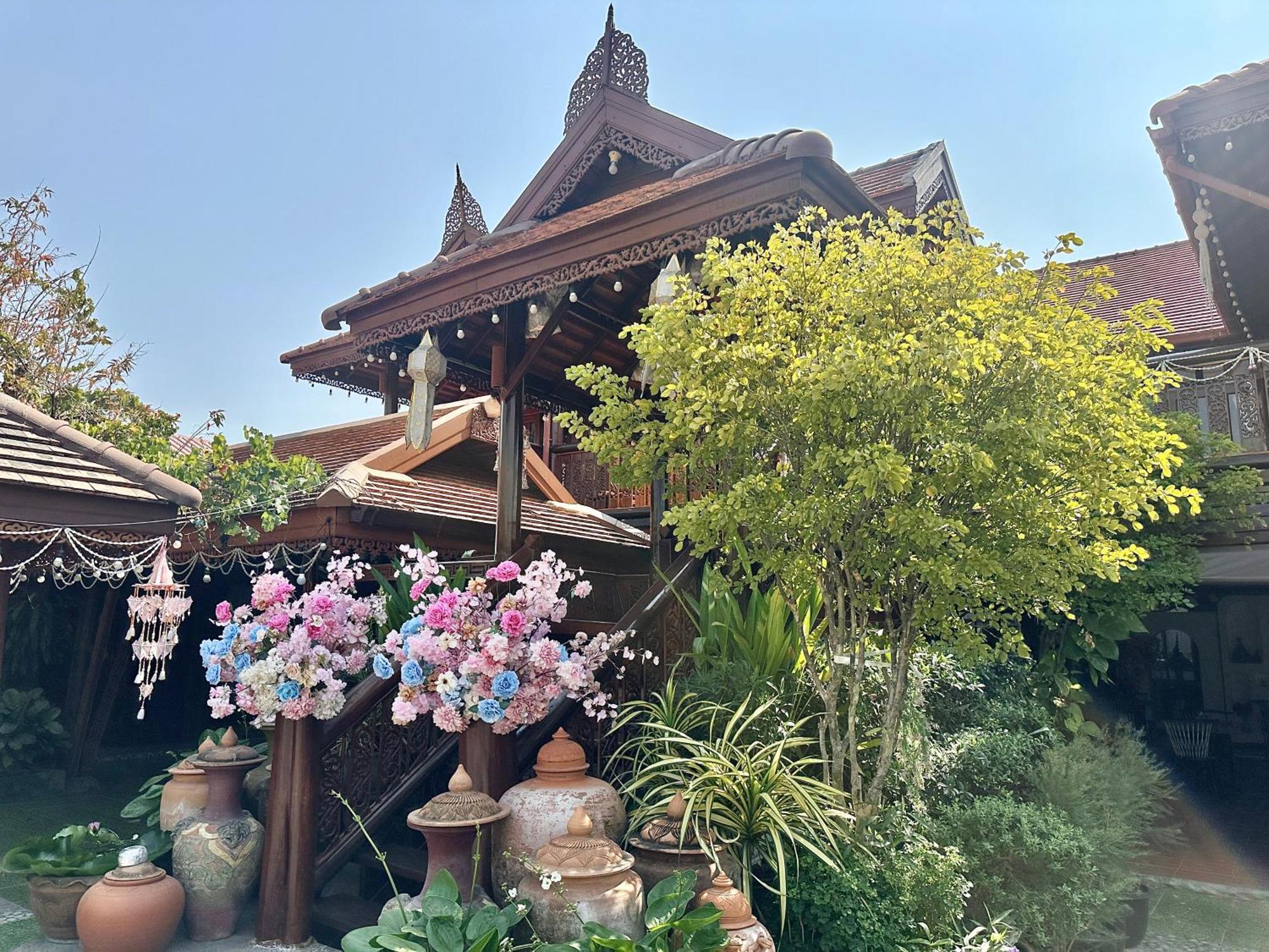 Montri Resort Donmuang Бангкок Екстер'єр фото