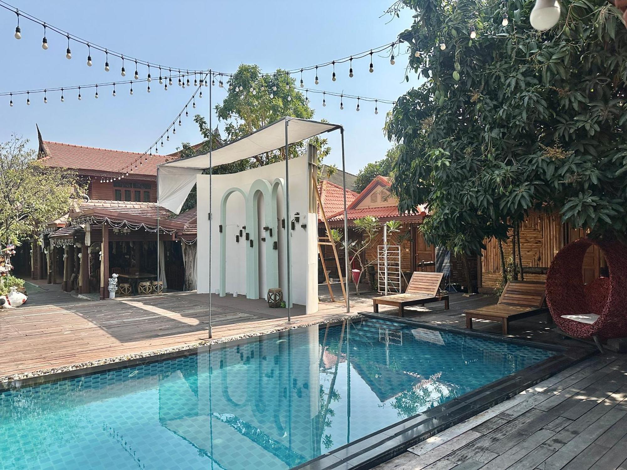 Montri Resort Donmuang Бангкок Екстер'єр фото